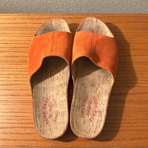 Kirk-Ease Tutsi Leather Slides size 8